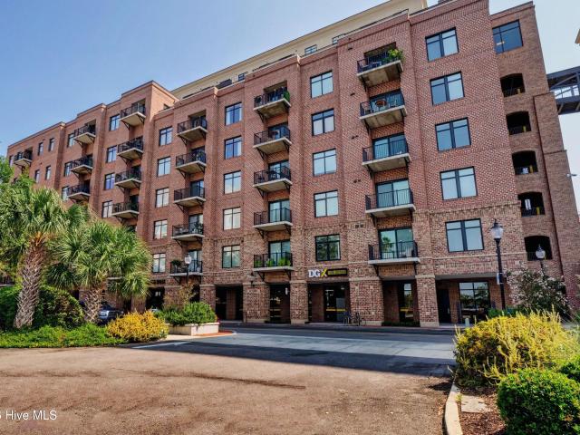 Condo for sale in Wilmington, North Carolina