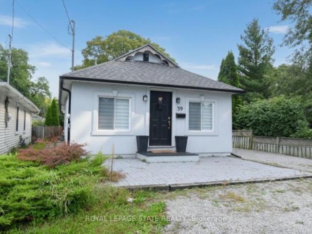 House for sale in Niagara, Ontario