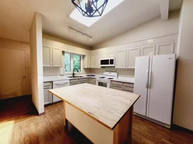 House for rent in St. Albert