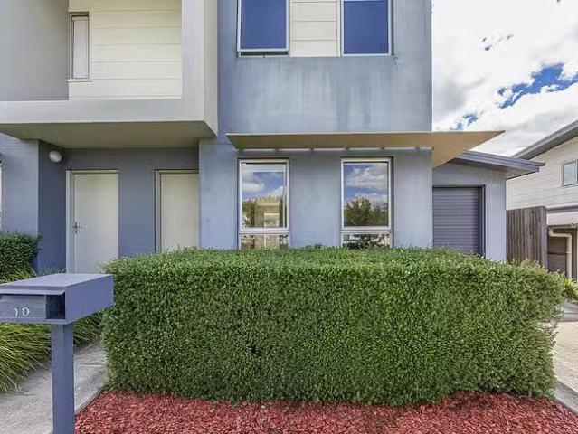 House for rent in Canberra, Gungahlin