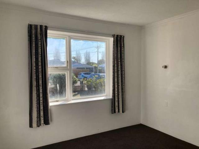 House for rent in Chaslands, Canterbury