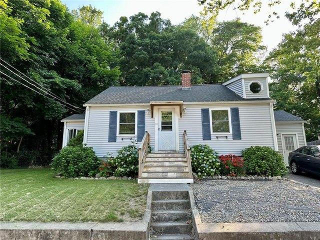 House for sale in Johnston, Rhode Island