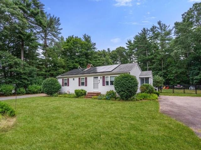 House for sale in Kingston, Massachusetts