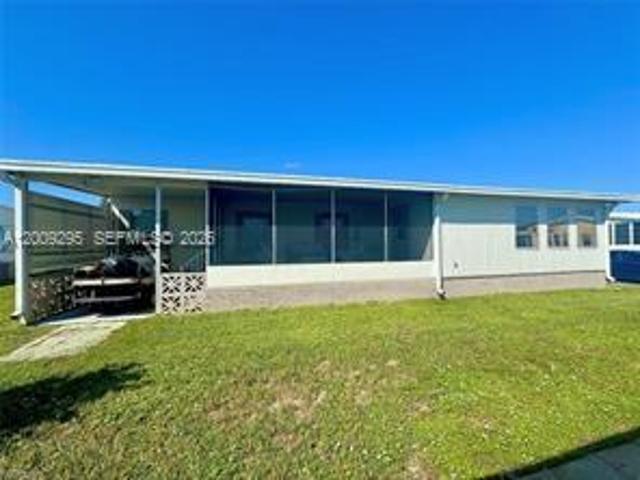 Property for sale in Alva, Florida