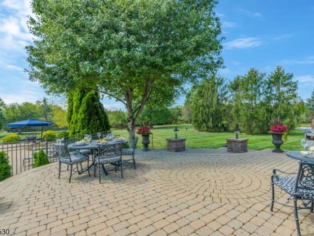 House for sale in Neshanic Station, New Jersey