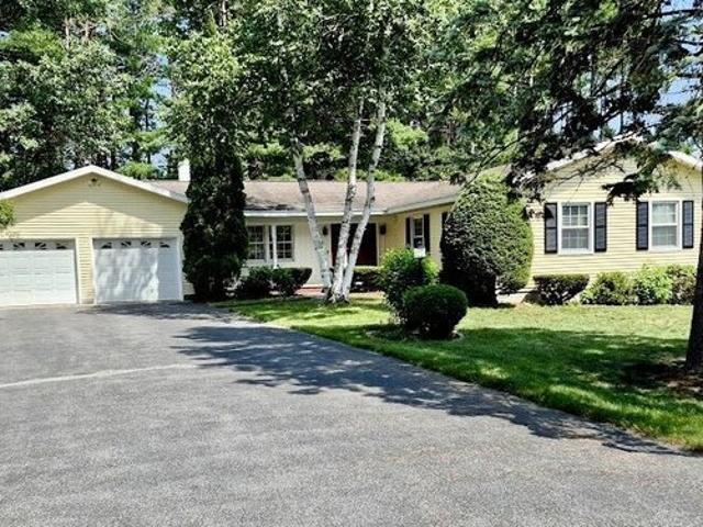 House for sale in Cleverdale, New York