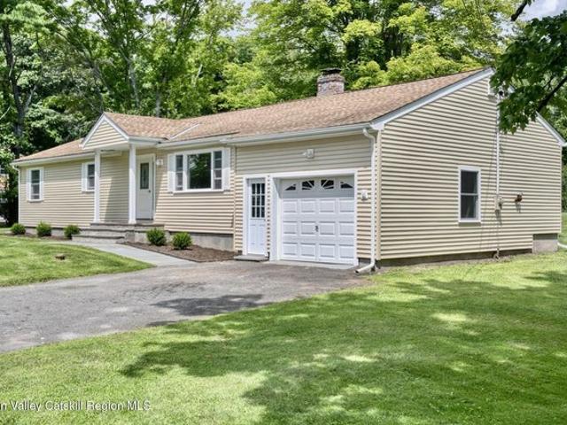 House for sale in Hurley, New York