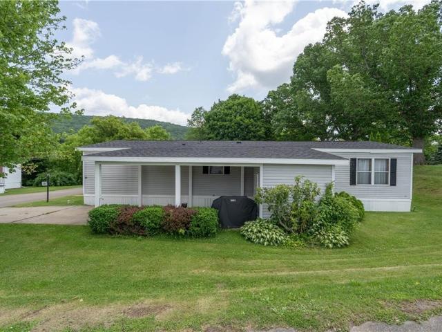 House for sale in Village of Bath, Town of Bath