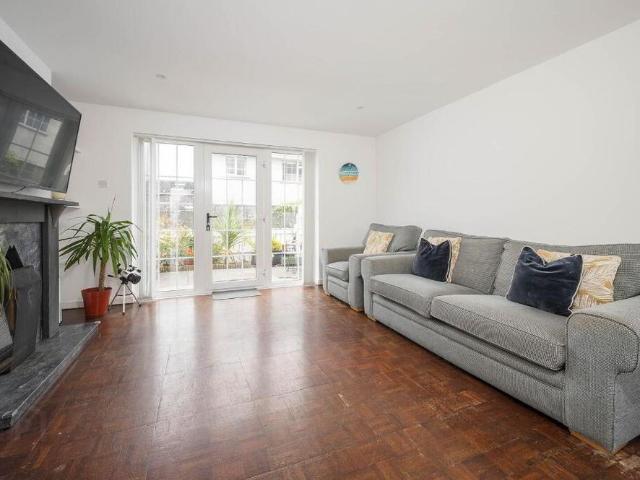 House for rent in Finaghy, Northern Ireland