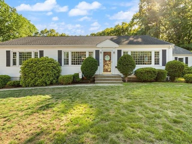 House for sale in Chelmsford, Massachusetts