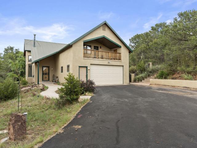 House for sale in Placitas, New Mexico