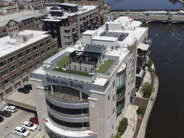 Condo for sale in Saint Charles, Iowa