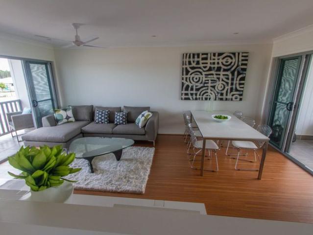Townhouse for rent in Kings Creek, Queensland