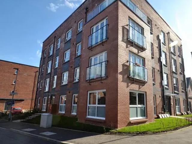 Apartment for rent in Battlefield, Scotland