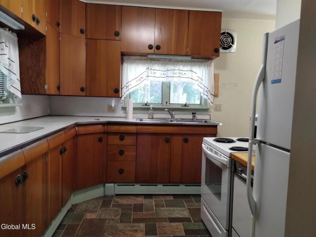 House for sale in Hoosick, New York