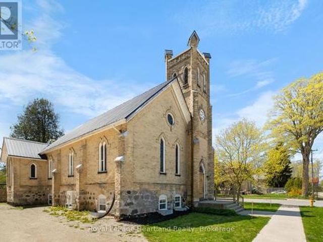 House for sale in Huron-kinloss, Ontario