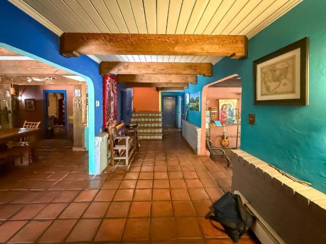 House for sale in Portola Valley, San Mateo County