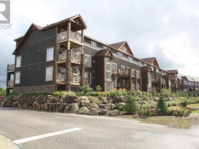 Townhouse for rent in Collingwood, Ontario