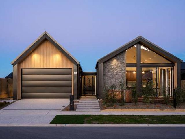 House for sale in Otakou