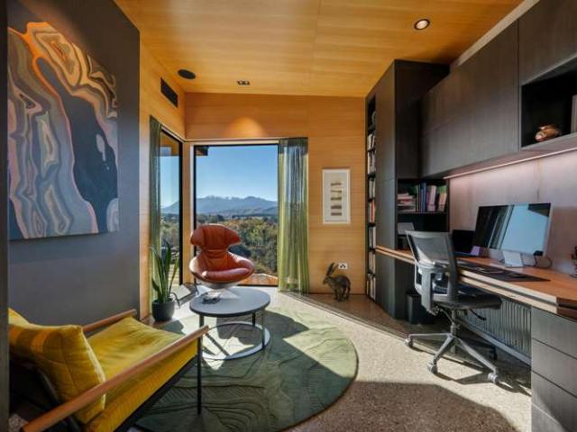 House for sale in Otakou