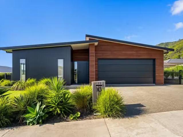 House for sale in Waikanae, Wellington
