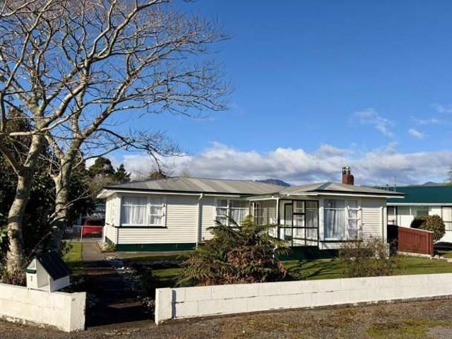 House for sale in Fairdown, West Coast