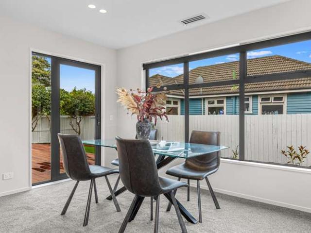 House for sale in Chaslands, Canterbury