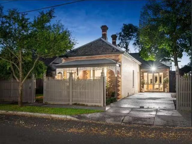 House for rent in Box Hill