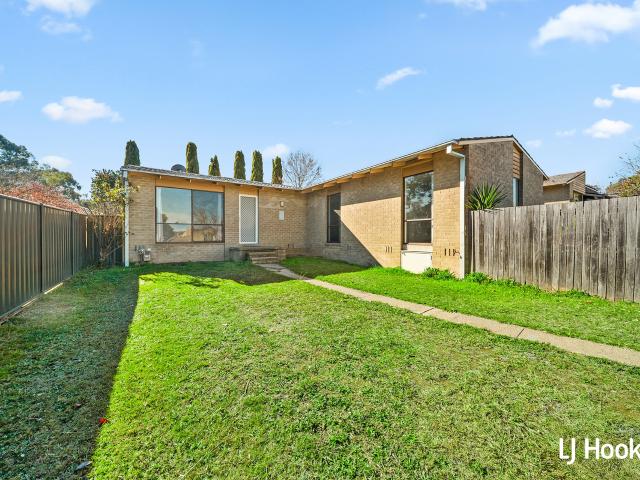 House for rent in Charnwood, Australian Capital Territory