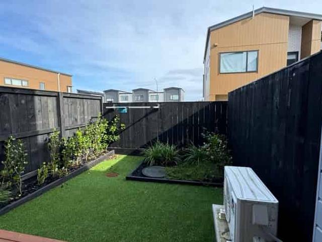 House for rent in Howick, Oroua County