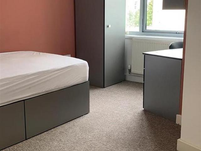 Apartment for rent in Barbican, Mount Wise