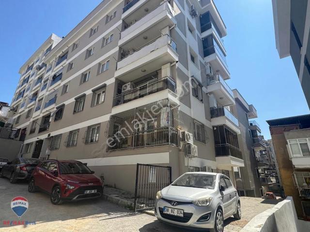 Konak, İzmir içerisinde satılık mülk