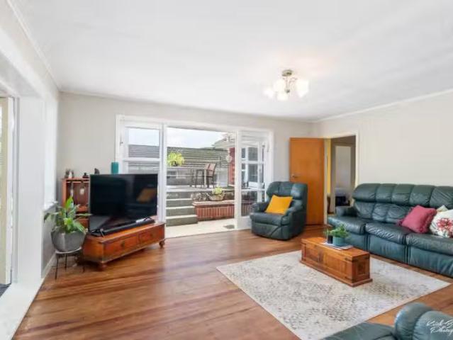 House for sale in Days Bay, Wellington