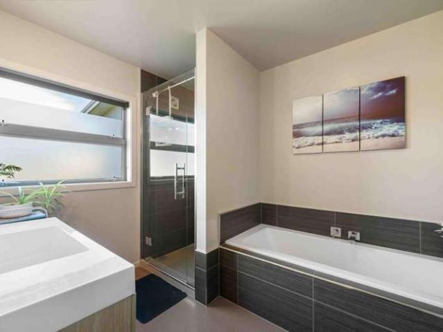 House for sale in Otakou