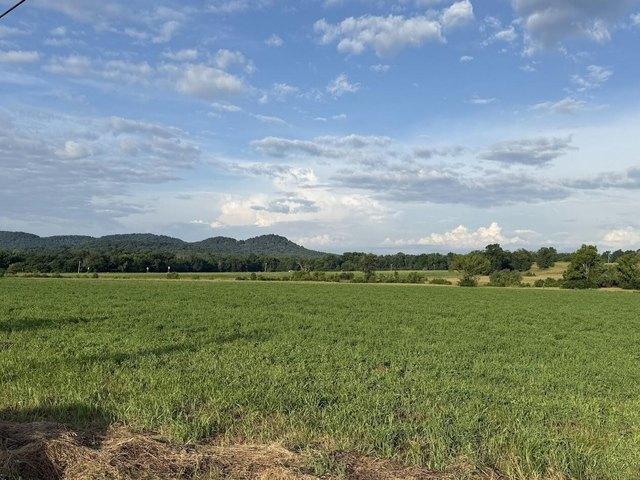 Land for sale in Crab Orchard, Kentucky