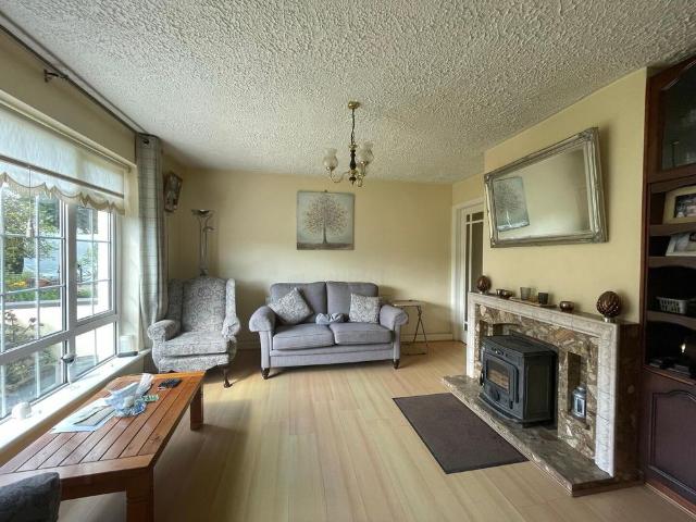 House to rent in Lecarrow, Connacht