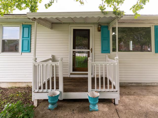 House for sale in Williamstown, Kentucky