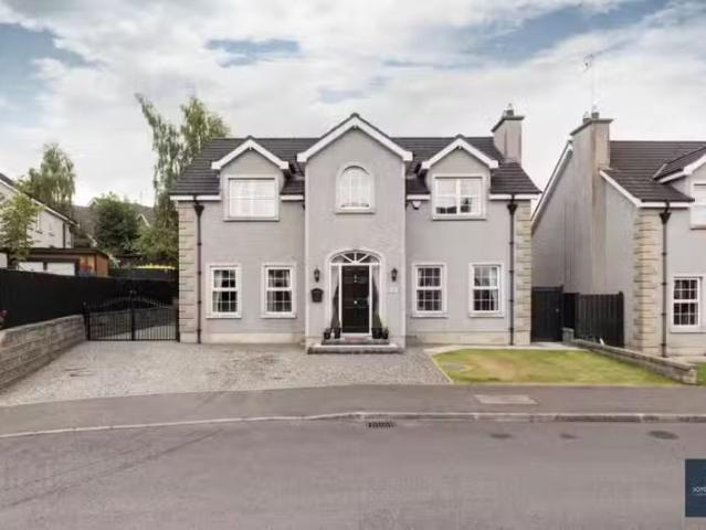 House for sale in Carrickmacross, Ulster