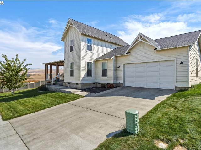 House for sale in Oregonia