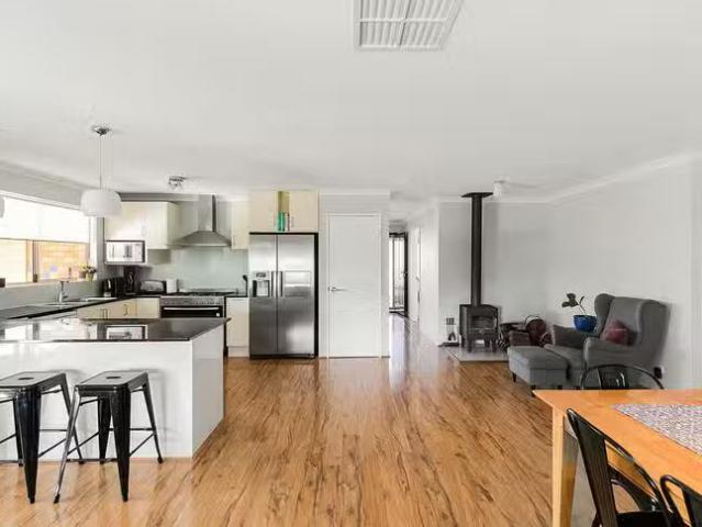 House for rent in Leda