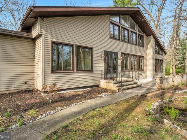 House for sale in Lake Meade, Latimore Township