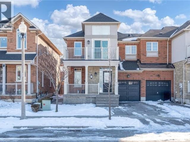 Townhouse for sale in Ancaster, Ontario