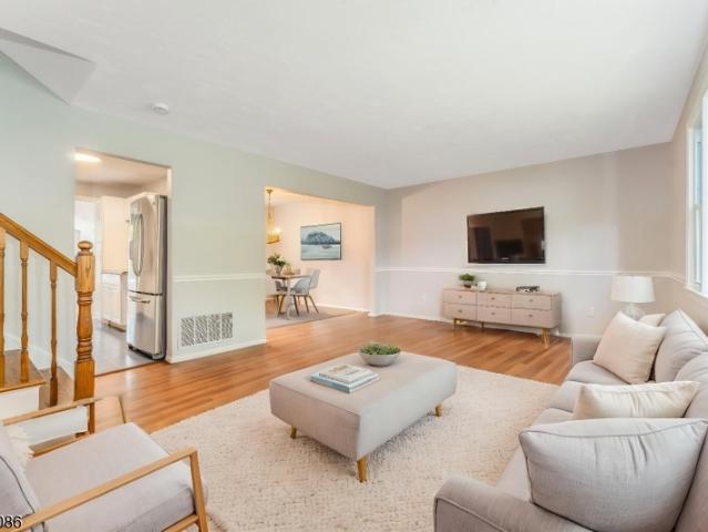 House for sale in Stewartsville, New Jersey