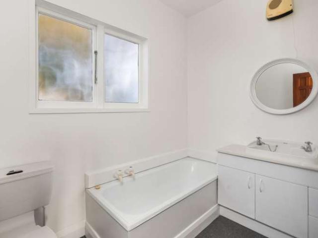 House for sale in Lincoln, Canterbury