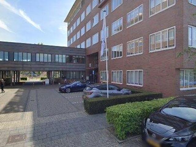 Bedrijfspand te huur in Oost, Apeldoorn
