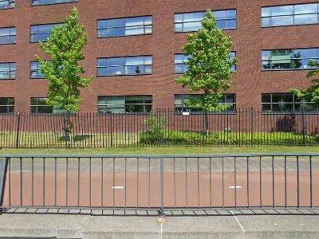 Bedrijfspand te huur in Centrum, Breda