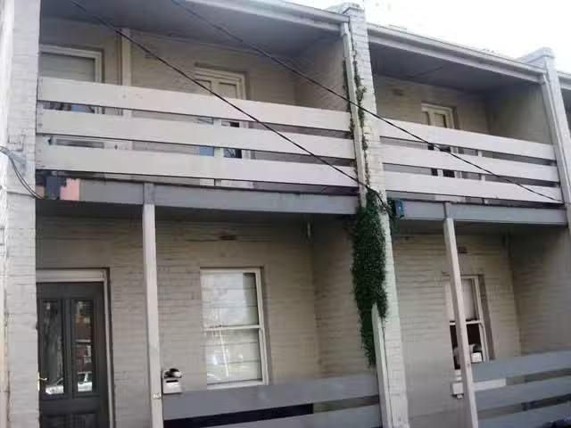 House for rent in Carlton