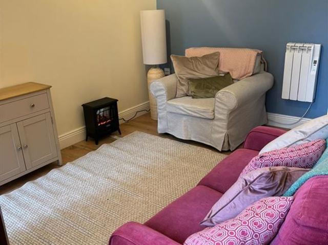 Apartment to rent in Kilmacthomas, South Tipperary