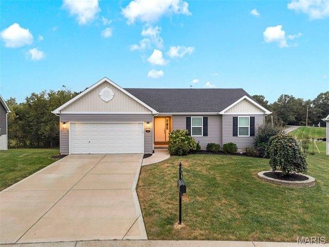 House for sale in Moscow Mills, Missouri