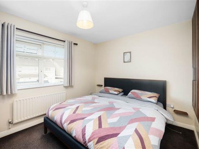 Terraced House for sale in Dublin 15, North Tipperary